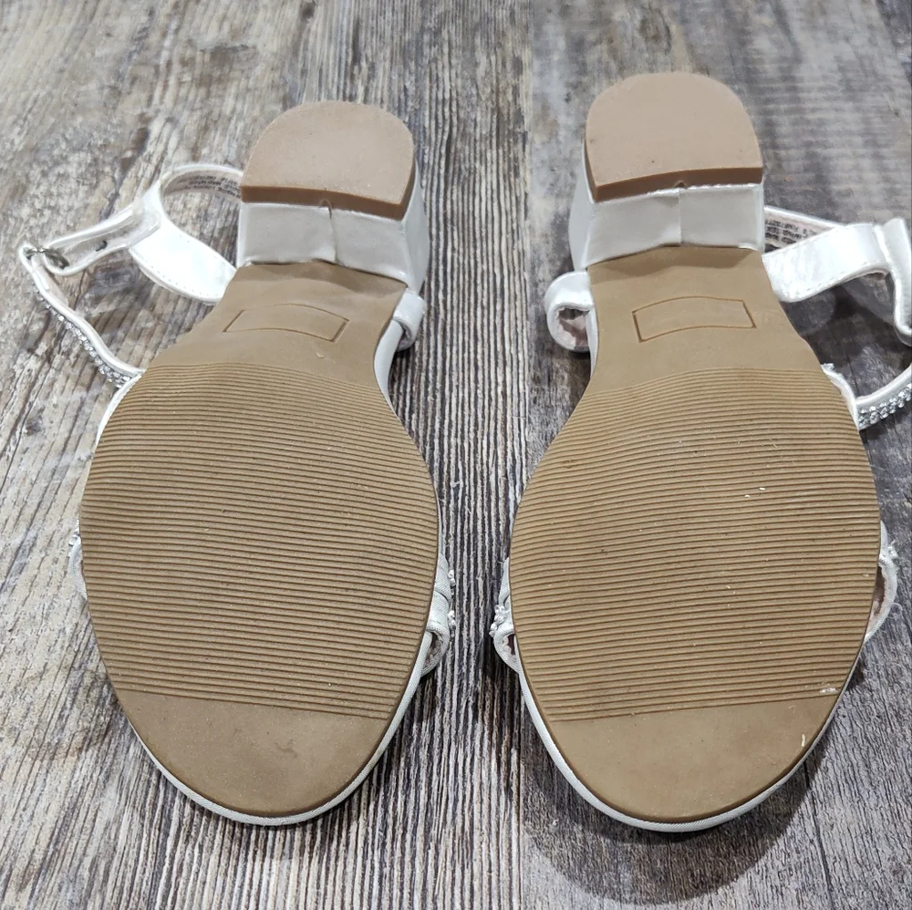 Authentic American Heritage Girls Heels, Size 4 Med